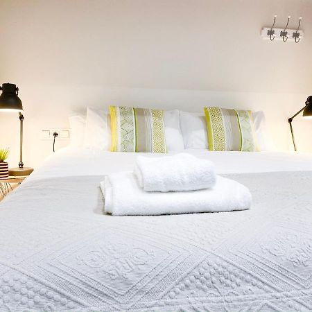 Stunning Boutique - Space Maison Apartments Seville Exterior photo