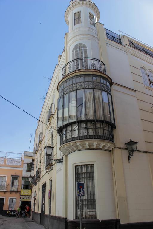 Stunning Boutique - Space Maison Apartments Seville Exterior photo
